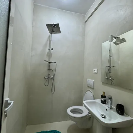 Apartament Square 21 *